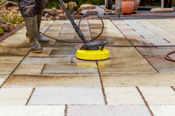 Best Driveway Pressure Washing  in Derry, PA